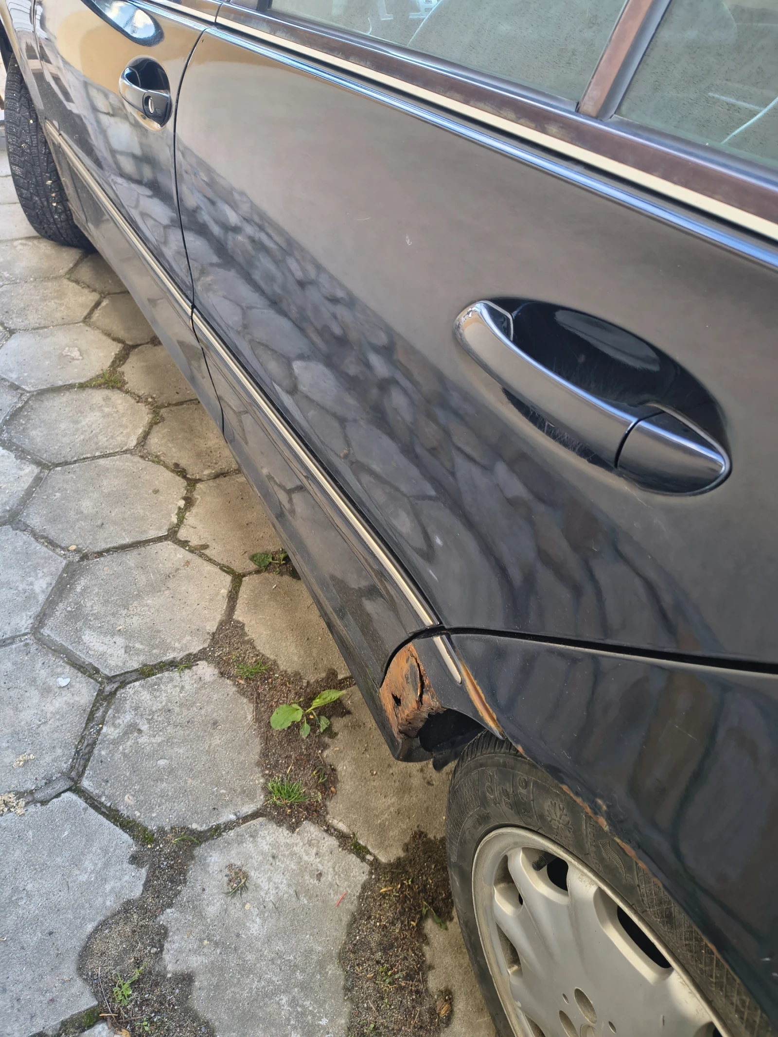Mercedes-Benz C 200, снимка 4 - Автомобили и джипове - 54374279