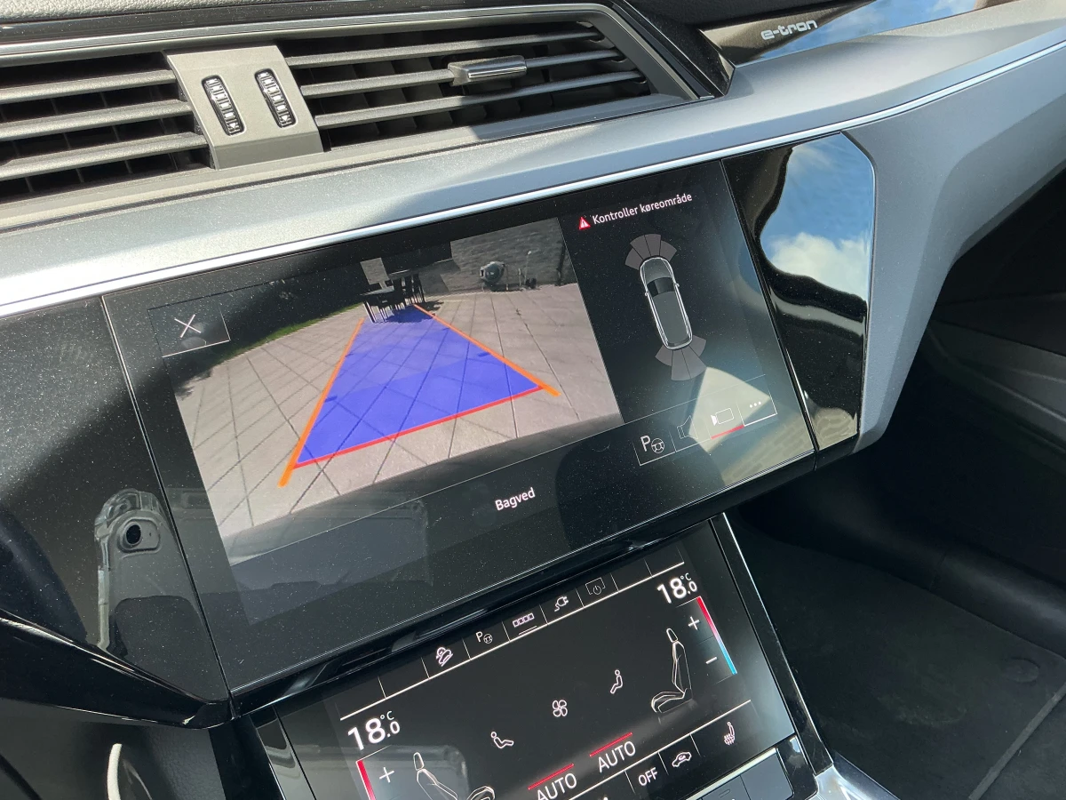 Audi E-Tron 50 - Electric, снимка 11 - Автомобили и джипове - 54679950
