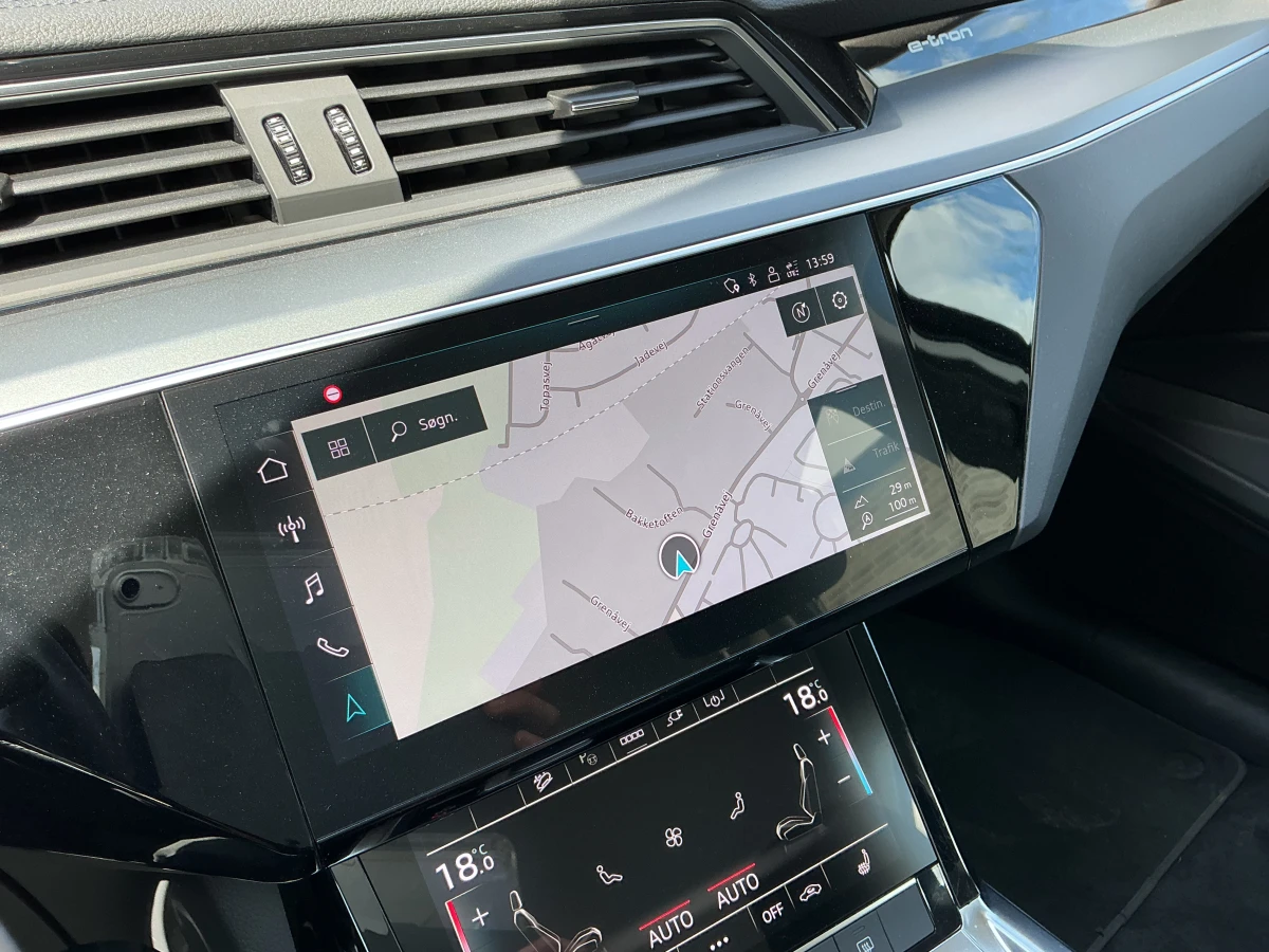 Audi E-Tron 50 - Electric, снимка 8 - Автомобили и джипове - 54679950
