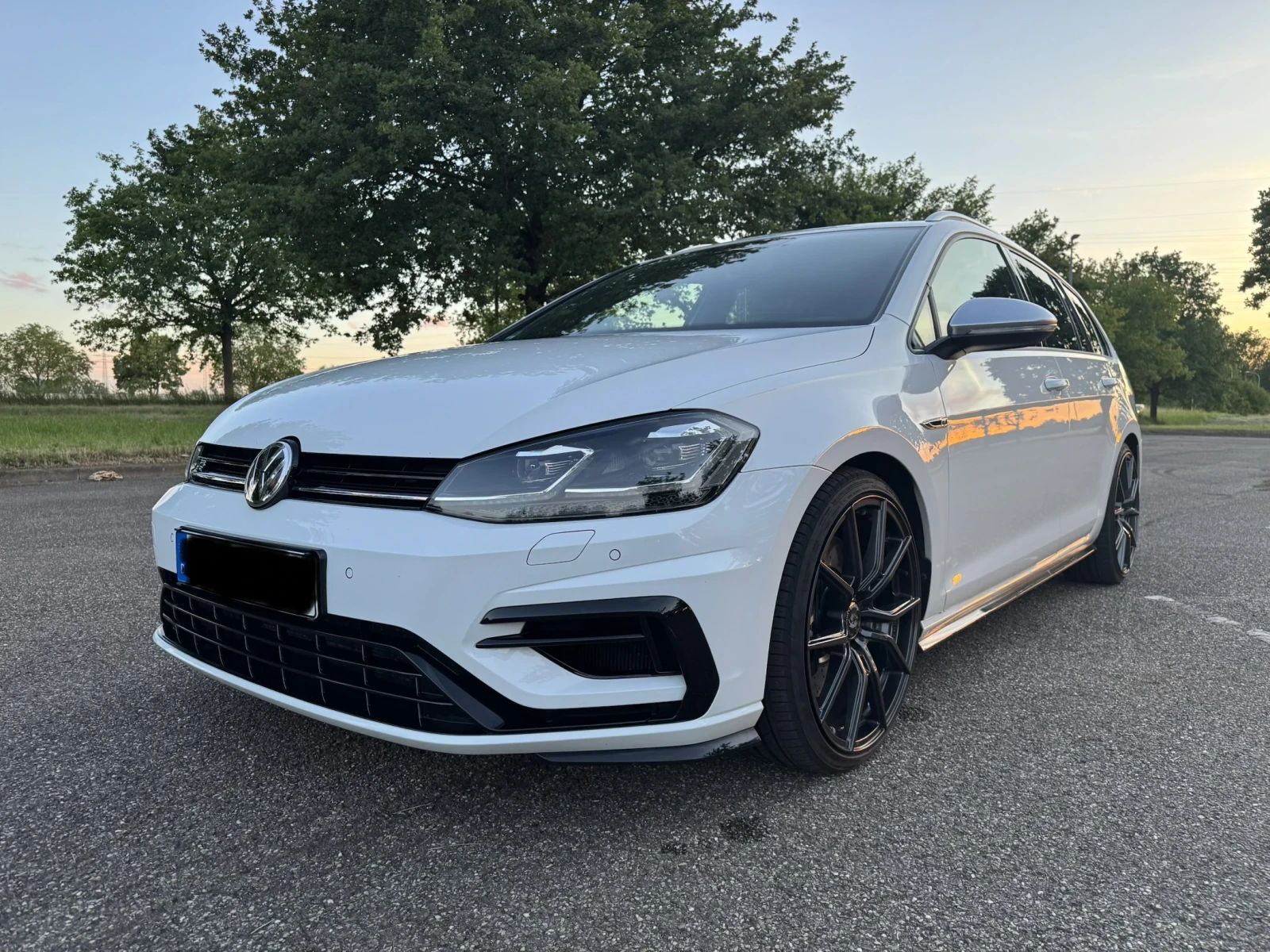 VW Golf R