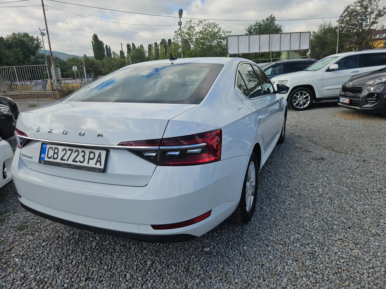 Skoda Superb 1.5i-150k.c, снимка 7 - Автомобили и джипове - 56049584