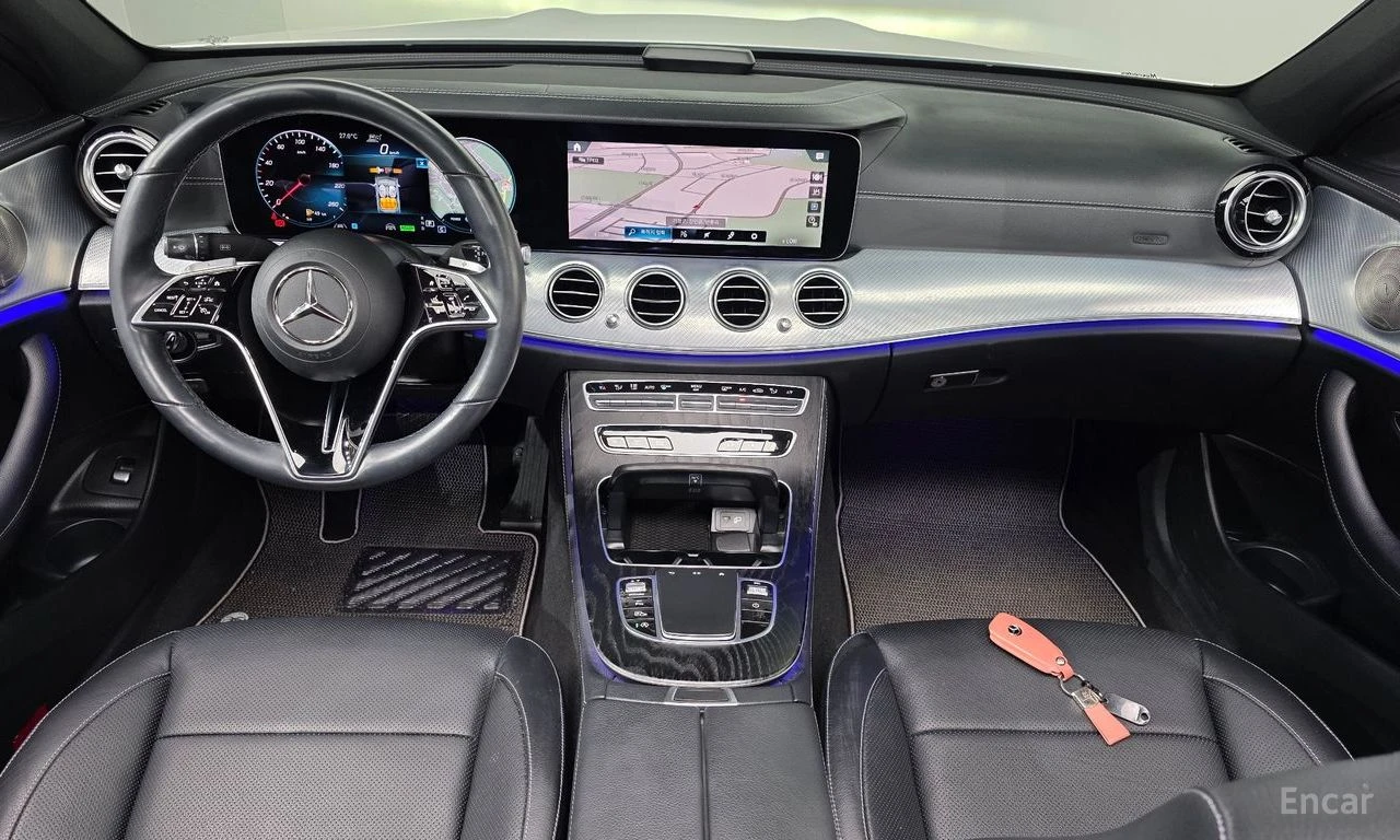 Mercedes-Benz E 350 4MATIC* BURMESTER* ОБДУХВАНЕ* ДИСТРОНИК* ХЕДЪП* , снимка 8 - Автомобили и джипове - 56114873