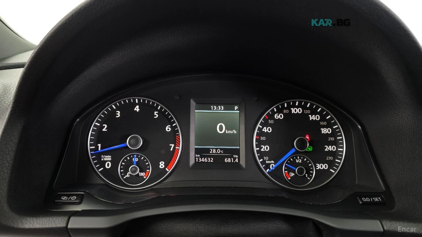 VW Scirocco 2.0TSI* R* КОЖА* ПОДГРЕВ* КАМЕРА* ПАНО* BBS* , снимка 8 - Автомобили и джипове - 56178625