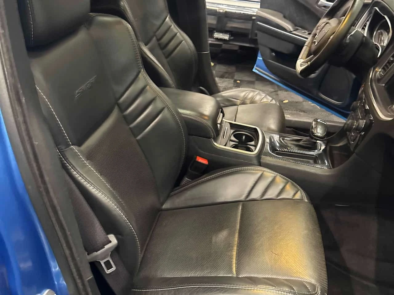 Dodge Charger * SRT 392 * KEYLESS * ПОДГРЕВ * , снимка 15 - Автомобили и джипове - 56734886