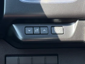 Lexus UX 250h F Sport Design Hybrid 44 000км Перфектен , снимка 15