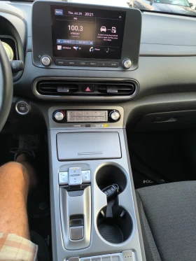 Hyundai Kona - 19800 € / 38725.43 лв. - 78190436 11