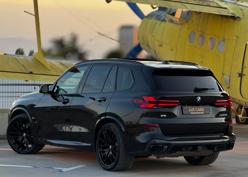 BMW X5 M60i - M-sport - Full - Sky lounge - B&W - , снимка 4 - Автомобили и джипове - 50554197