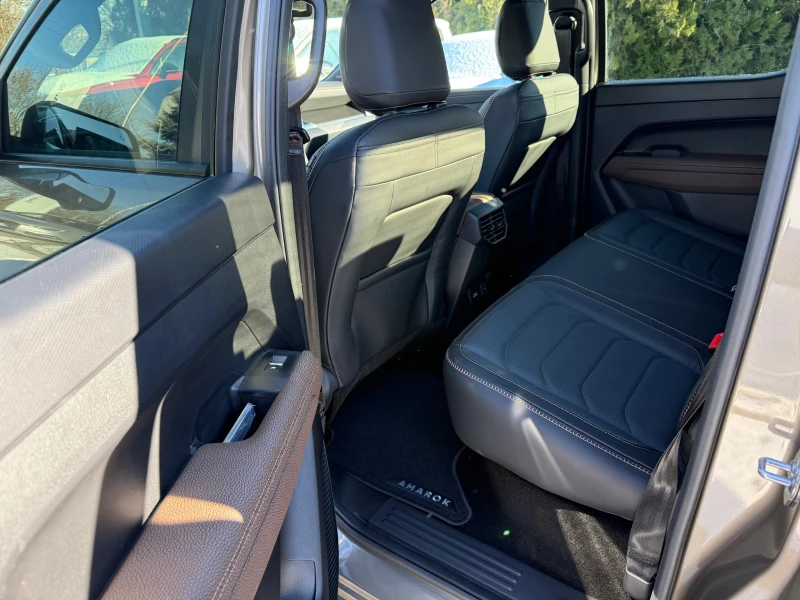 VW Amarok PanAmericana 4 Motion V6 3, 0 ТI 241 k.c 10AT, снимка 12 - Автомобили и джипове - 51848090