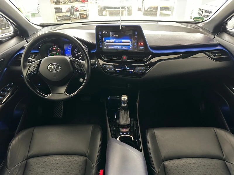 Toyota C-HR  Classy* Bitone, снимка 10 - Автомобили и джипове - 52097622