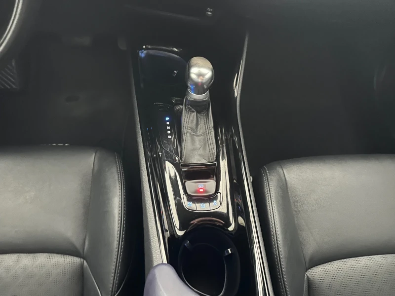 Toyota C-HR  Classy* Bitone, снимка 13 - Автомобили и джипове - 52097622