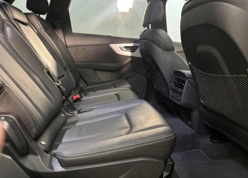 Audi Q7 55 TFSI Quattro S - line, снимка 8 - Автомобили и джипове - 52725633