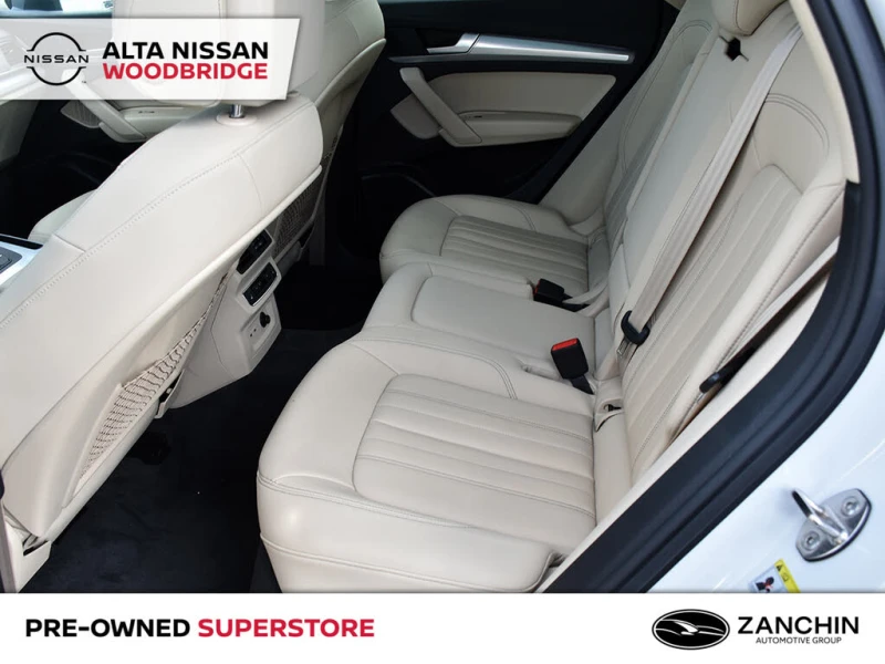 Audi Q5 TFSI 45 * TECHNIK * АвтоКредит * (ЦЕНА ДО БГ), снимка 9 - Автомобили и джипове - 53258819