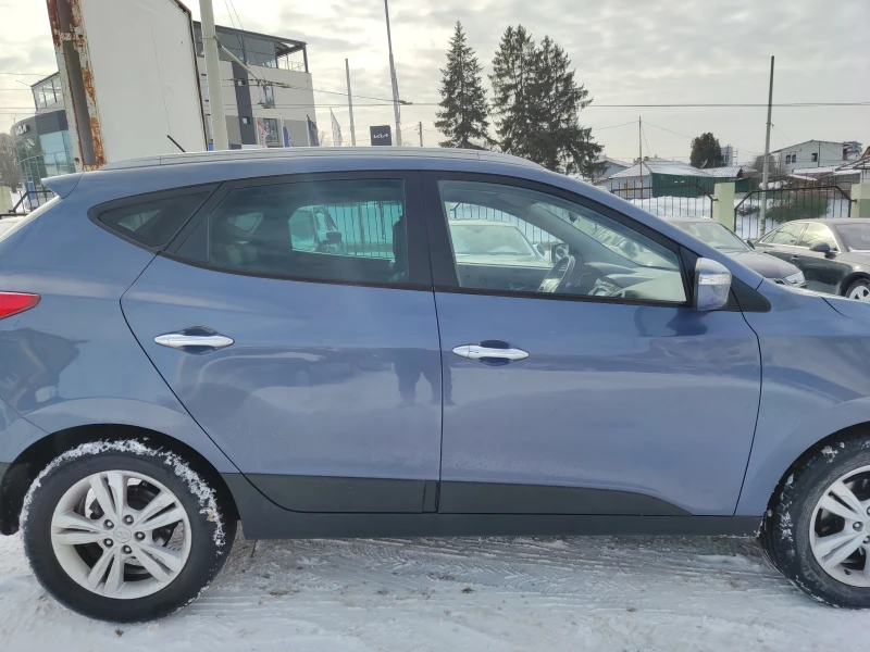Hyundai IX35, снимка 7 - Автомобили и джипове - 53341127