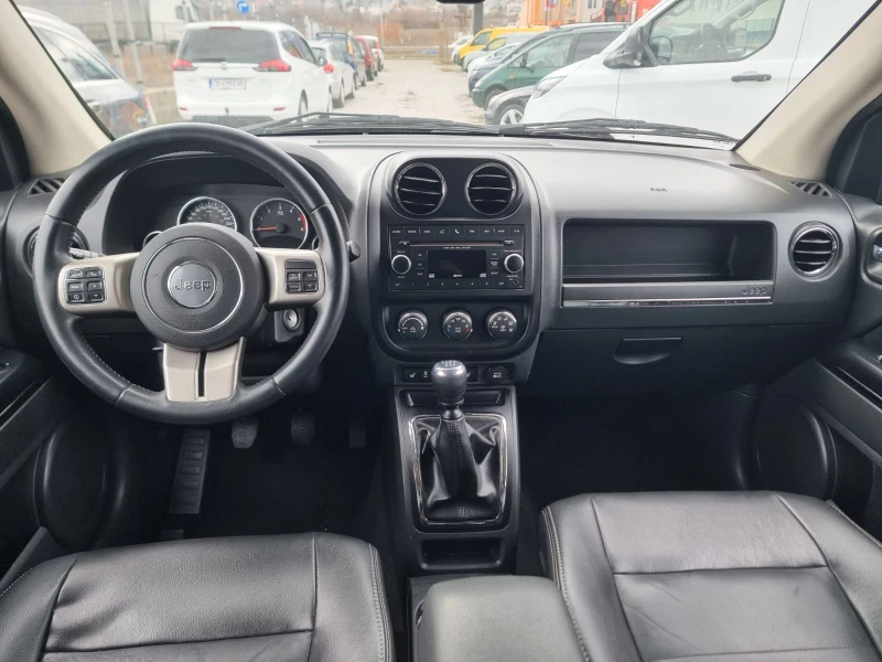 Jeep Compass 2.2CRD 4X4 LIMITED КОЖА , снимка 10 - Автомобили и джипове - 53418939
