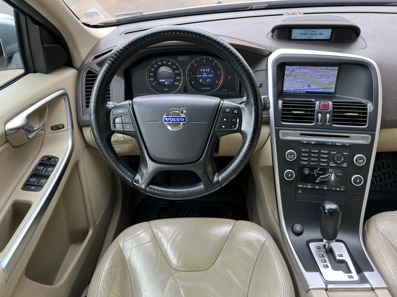 Volvo XC60 D5, 2400 ссм. СЕМЕЕН АВТОМОБИЛ, снимка 11 - Автомобили и джипове - 53541855