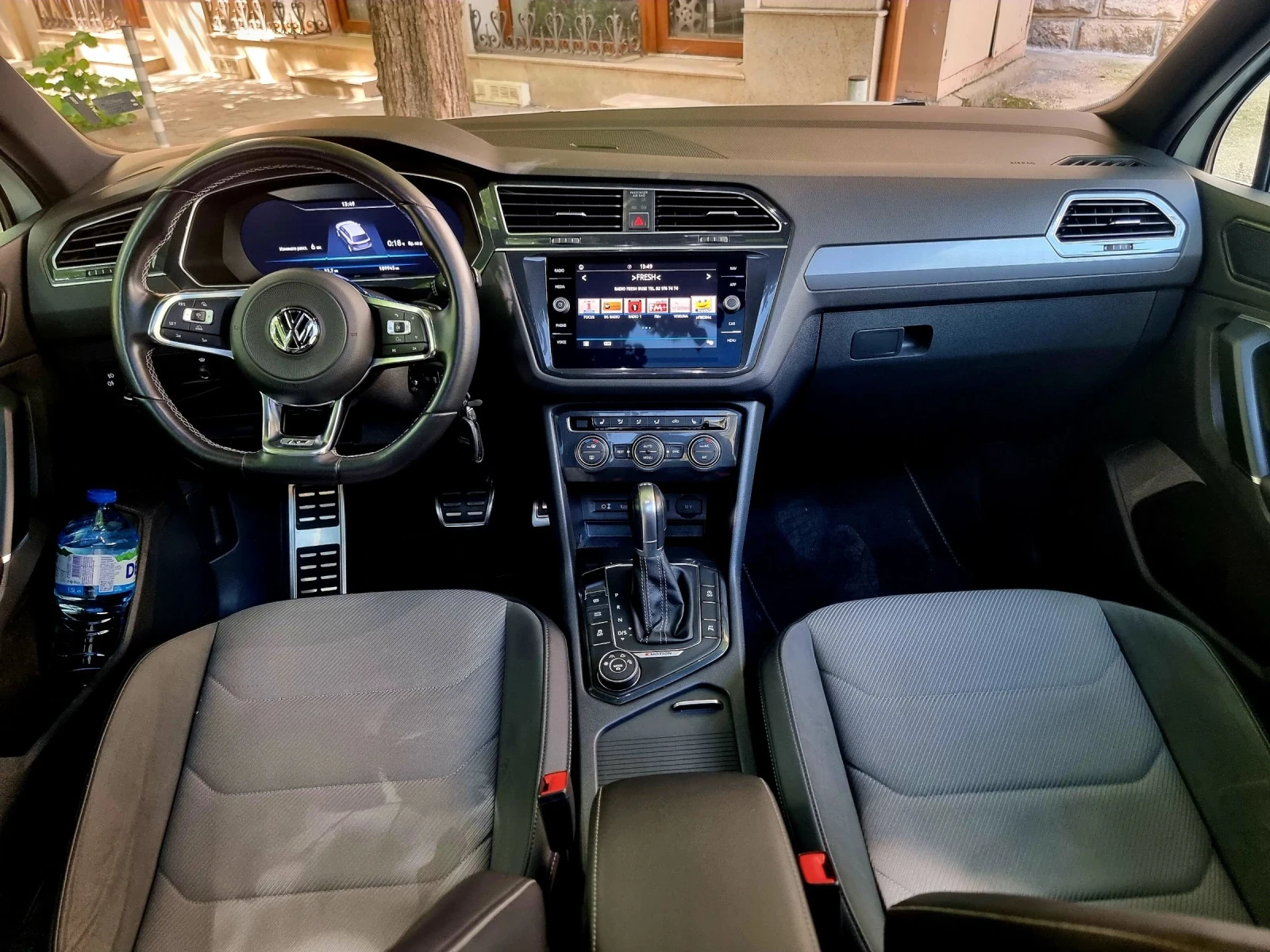 VW Tiguan 2.0 tdi biturbo R-line 240hp - изображение 9
