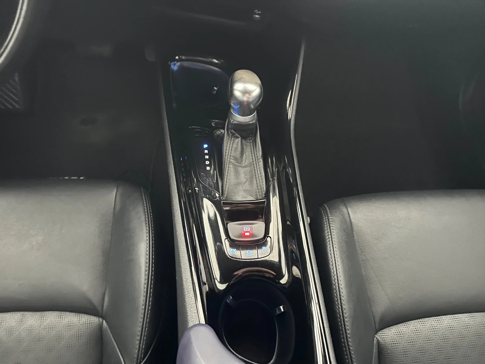 Toyota C-HR  Classy* Bitone | Mobile.bg   13