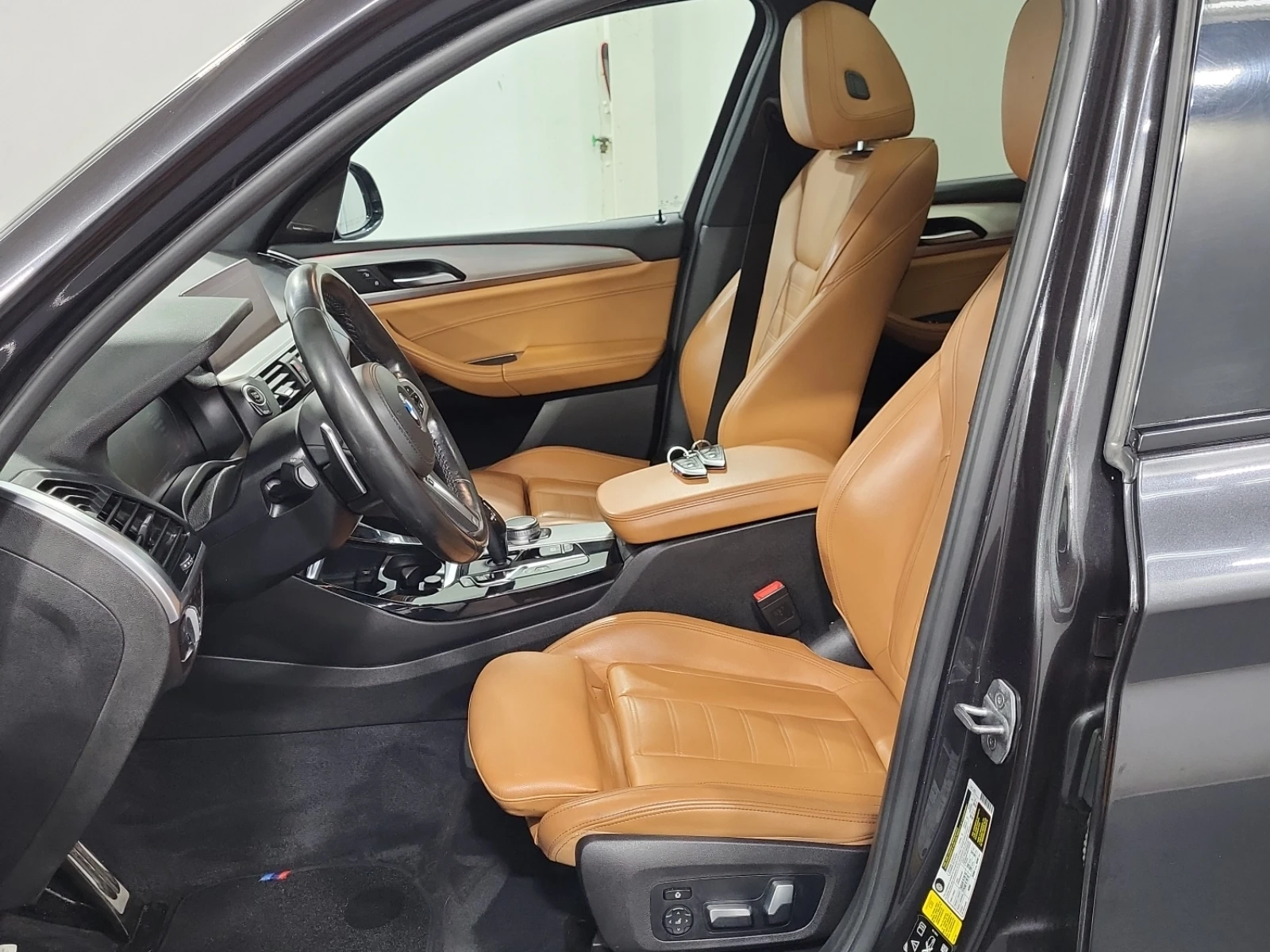 BMW X3 M-pkg* Xdrive* Harman/Kardon* Камера* Пано* Подгре - изображение 7