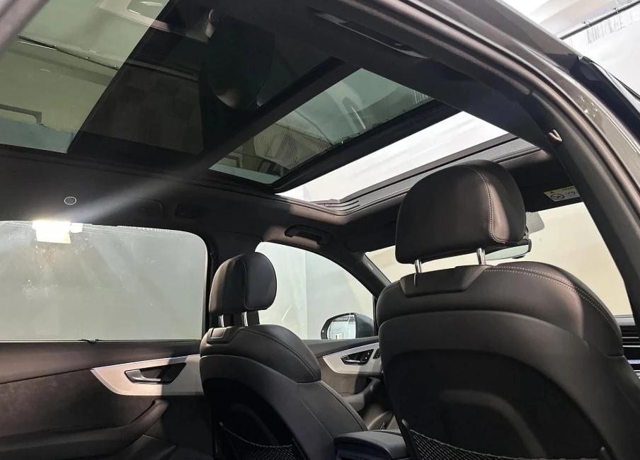 Audi Q7 55 TFSI Quattro S - line - изображение 7