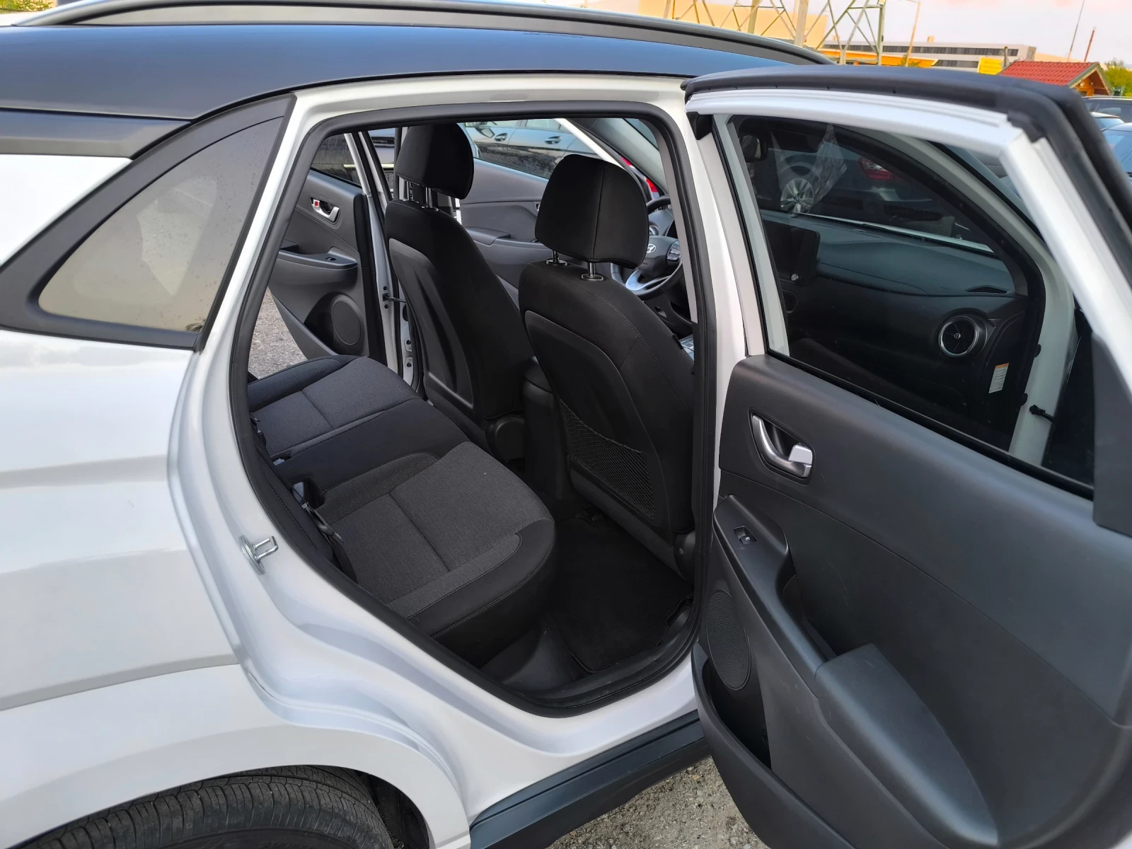 Hyundai Kona 64kw 45800k� | Mobile.bg � ����������� 11