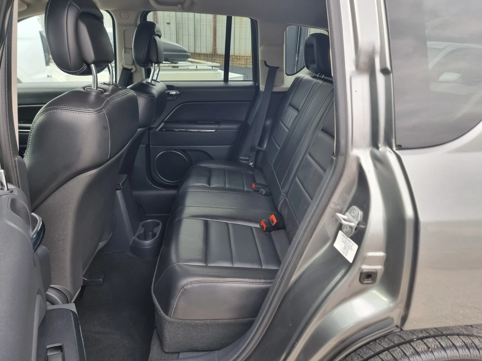 Jeep Compass 2.2CRD 4X4 LIMITED ����  | Mobile.bg � ����������� 7