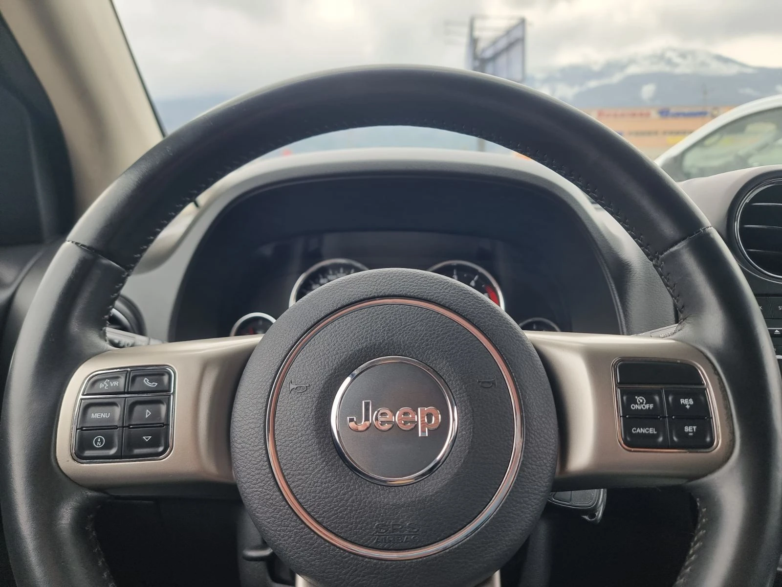 Jeep Compass 2.2CRD 4X4 LIMITED ����  | Mobile.bg � ����������� 12
