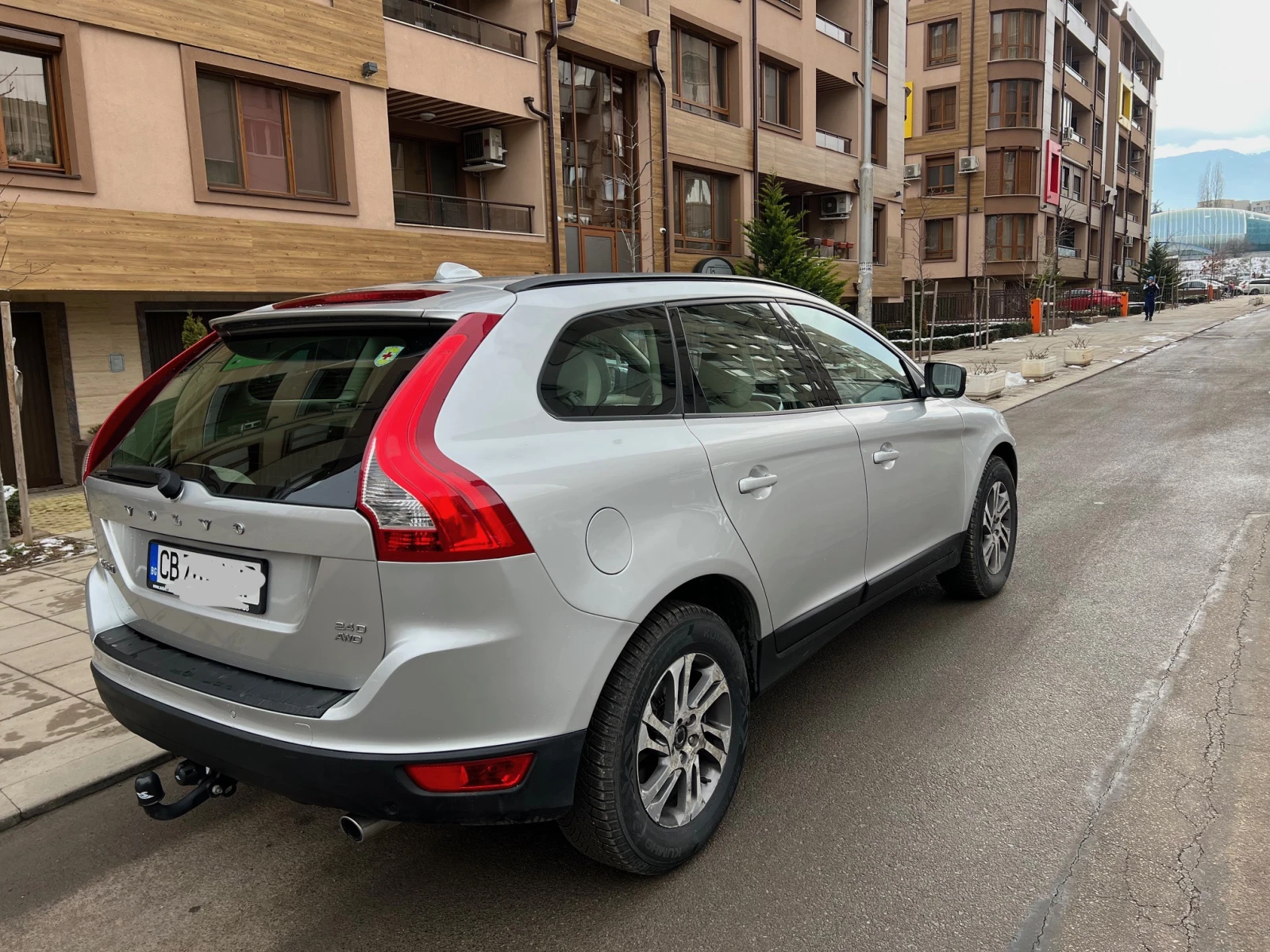 Volvo XC60 D5, 2400 ссм. СЕМЕЕН АВТОМОБИЛ - изображение 6