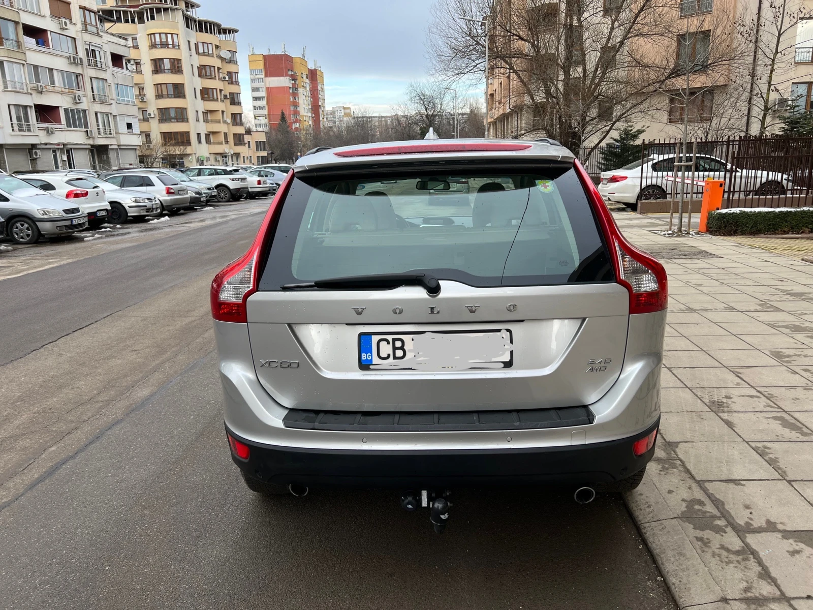 Volvo XC60 D5, 2400 ссм. СЕМЕЕН АВТОМОБИЛ - изображение 5