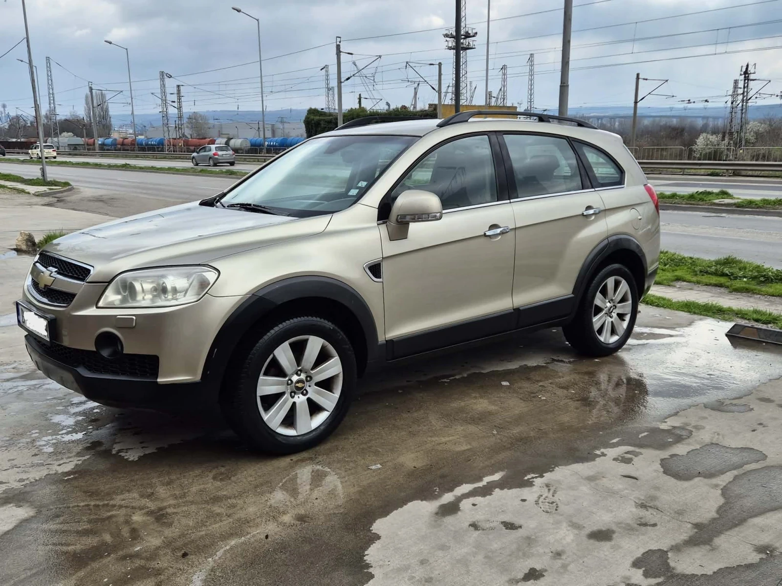 Chevrolet Captiva, снимка 2 - Автомобили и джипове - 54321144