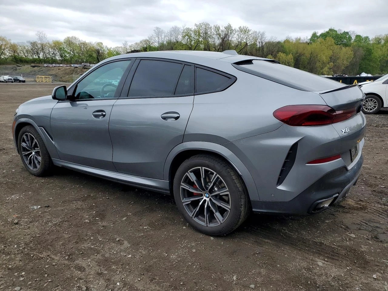 BMW X6 XDRIVE40* M* ОПЦИЯ ЗА ЛИЗИНГ, снимка 2 - Автомобили и джипове - 54737726