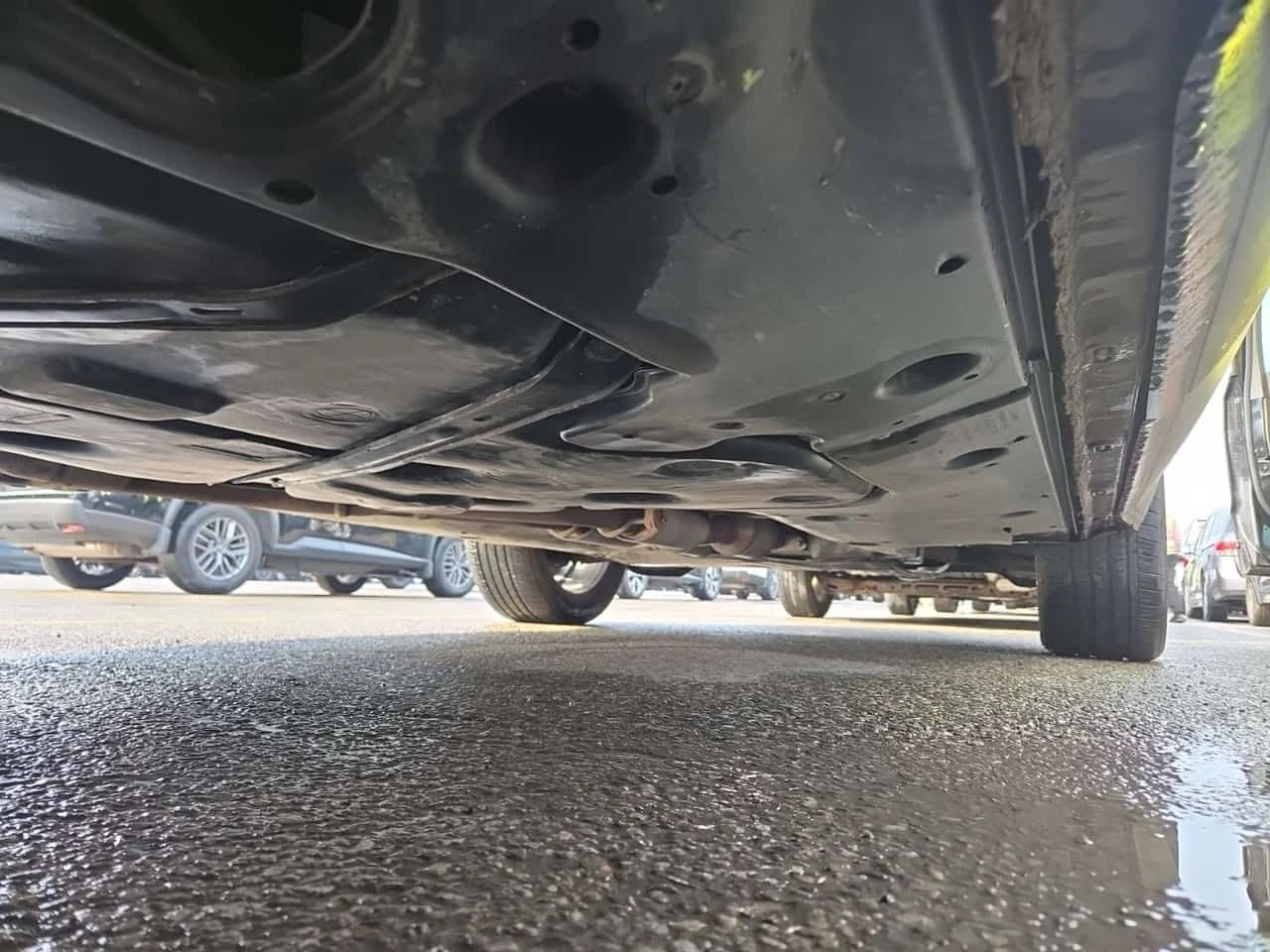 VW Atlas * Highline * CARFAX * ЦЕНА ДО БГ, снимка 12 - Автомобили и джипове - 55097781
