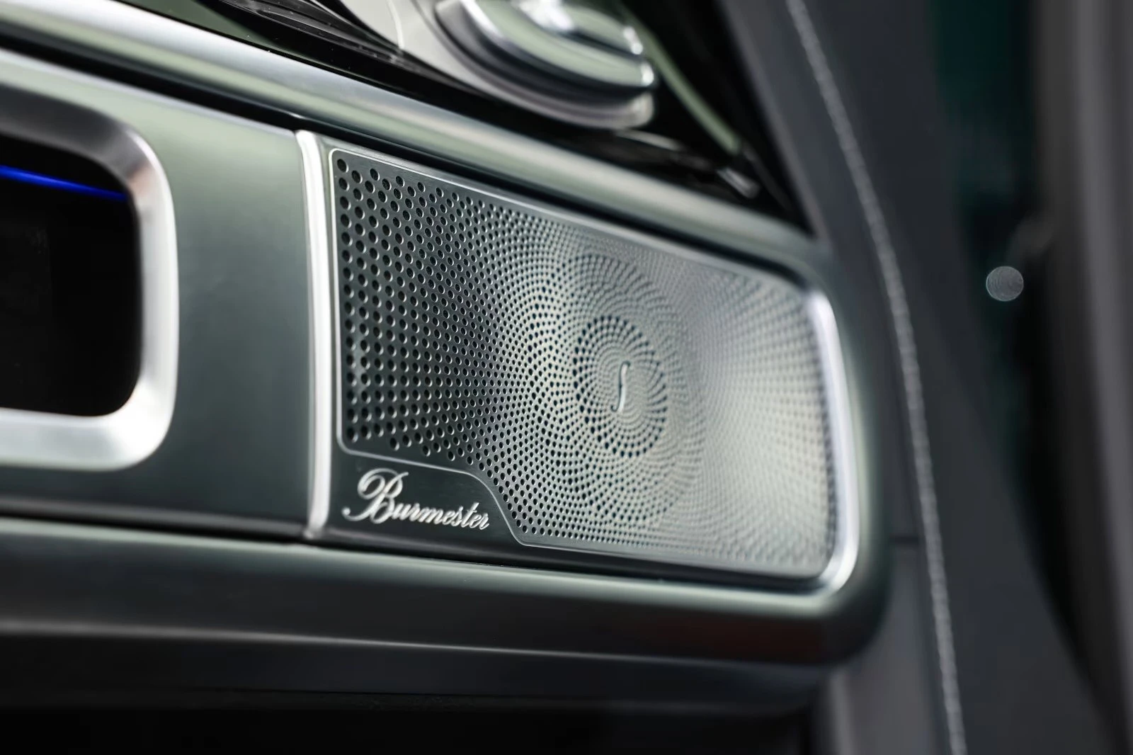 Mercedes-Benz G 63 AMG FACELIFT / BURM / 360 / NIGHT / SUPERIOR / 4 MATIC, снимка 7 - Автомобили и джипове - 55187891
