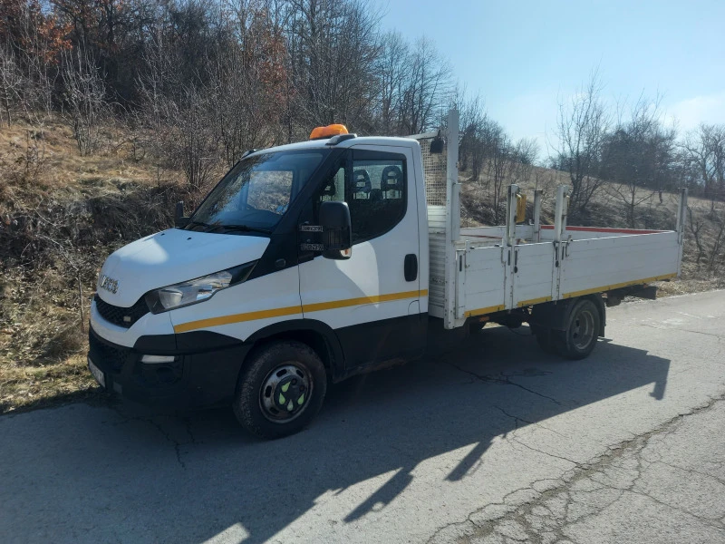 Iveco Daily десен волан, снимка 4 - Бусове и автобуси - 47199730