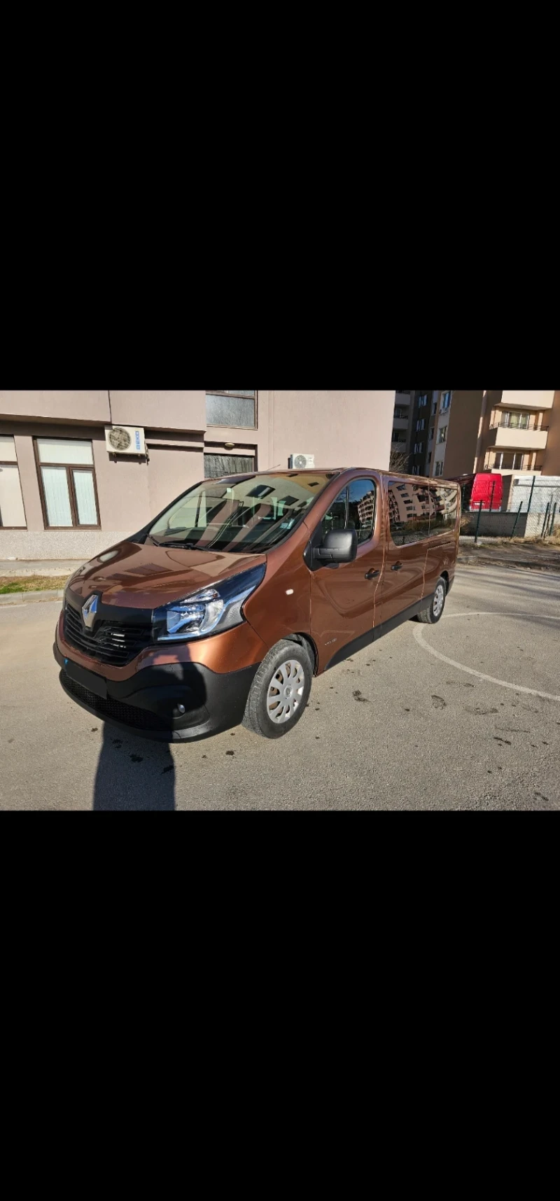 Renault Trafic 1.6 DCI 115, снимка 1 - Бусове и автобуси - 48465706