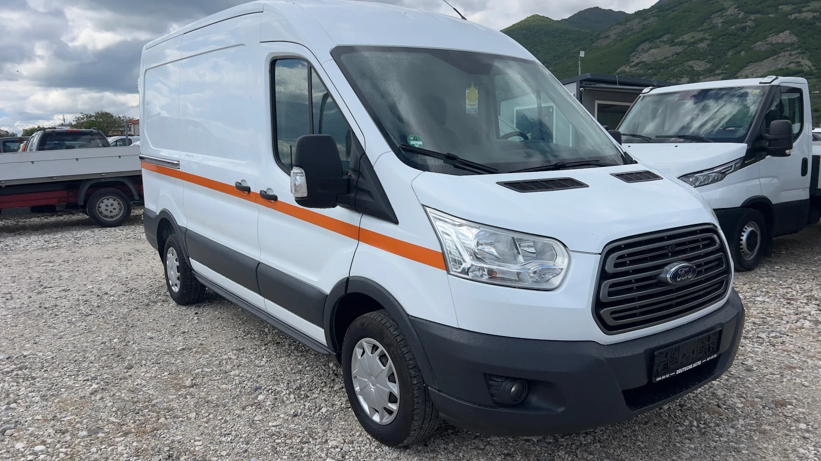 Ford Transit 2.2 TDCI с Верига Клима Доказуеми Километри, снимка 2 - Бусове и автобуси - 54600316