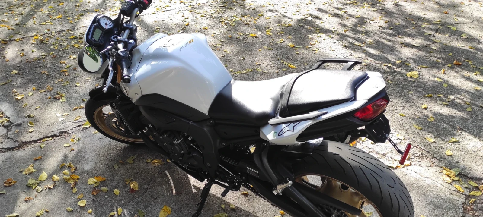 Yamaha FZ8 Швейцария! Абсолютно без забележки! Като нов! - изображение 4