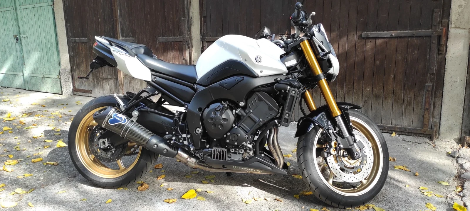 Yamaha FZ8 Швейцария! Абсолютно без забележки! Като нов! - изображение 2
