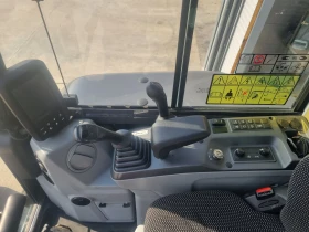 Багер Bobcat 35Z, снимка 4