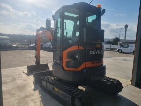 Багер Develon 35Z, снимка 10