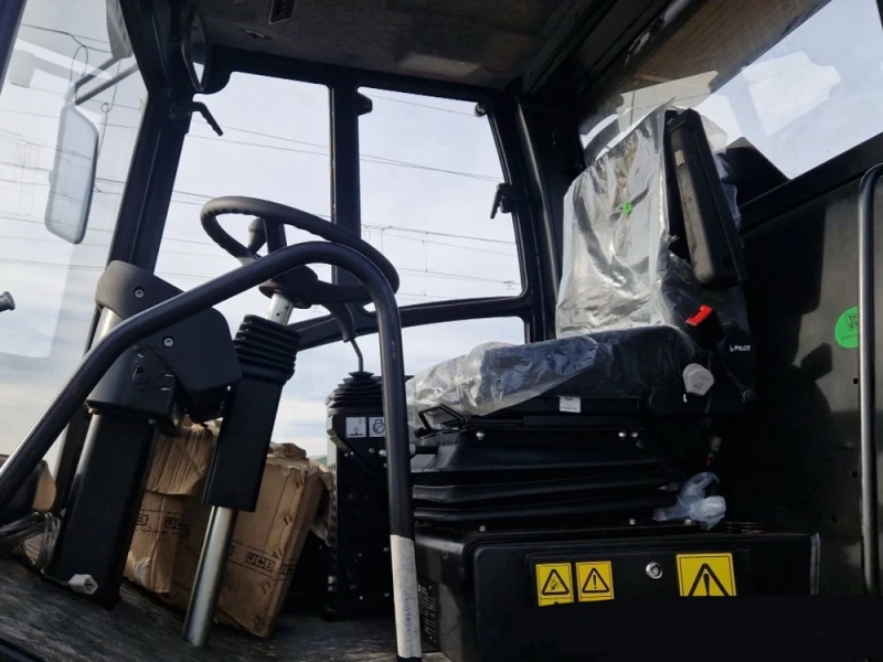Валяк Друга марка JCB VM200 VIBROMAX ЧИСТО НОВ ЛИЗИНГ, снимка 12 - Индустриална техника - 52641517