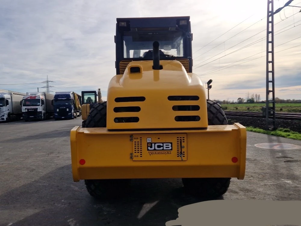 Валяк Друга марка JCB VM200 VIBROMAX ЧИСТО НОВ ЛИЗИНГ - изображение 4