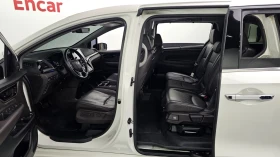 Honda Odyssey 3.5* ЕЛ. БАГАЖНИК* BLIND SPOT* ЛЮК* КРАЙНА ЦЕНА, снимка 10