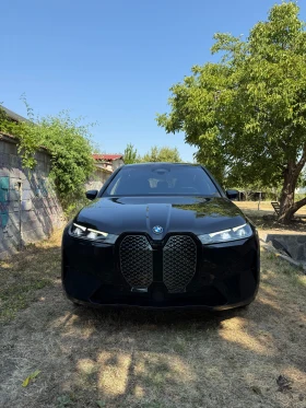 BMW iX 40 xDrive Massage, Sky Lounge, HeadUp, снимка 2