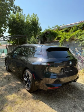 BMW iX 40 xDrive Massage, Sky Lounge, HeadUp, снимка 6