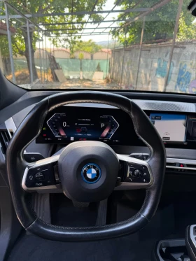 BMW iX 40 xDrive Massage, Sky Lounge, HeadUp, снимка 14