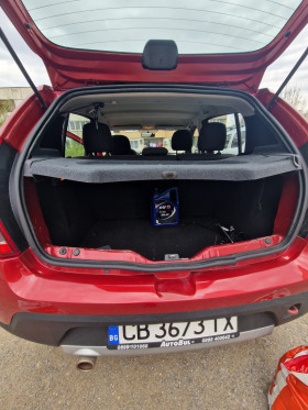Dacia Sandero Stepway фабрична газ, снимка 10