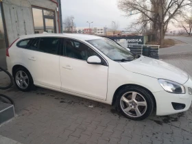 Volvo V60 2.4 D5 215к.с., снимка 6