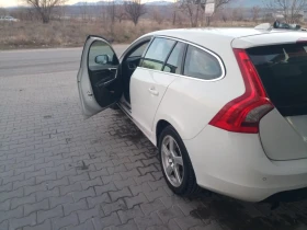 Volvo V60 2.4 D5 215к.с., снимка 2