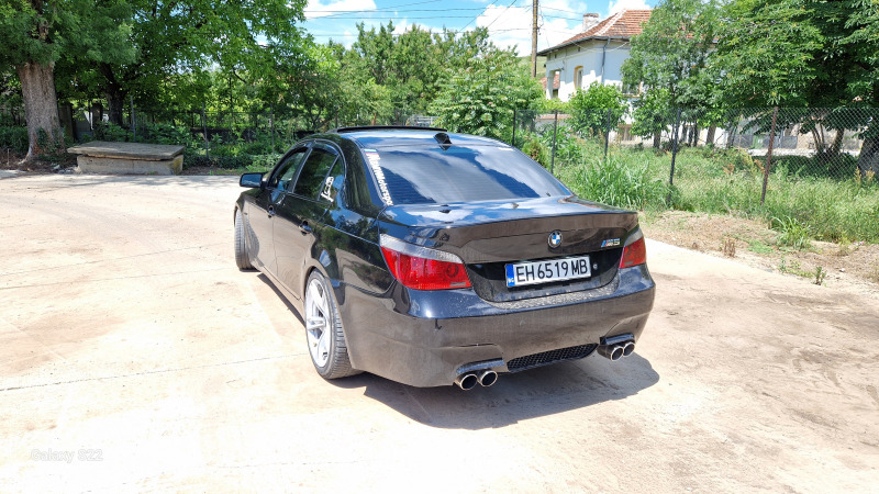 BMW 530, снимка 6 - Автомобили и джипове - 46114490