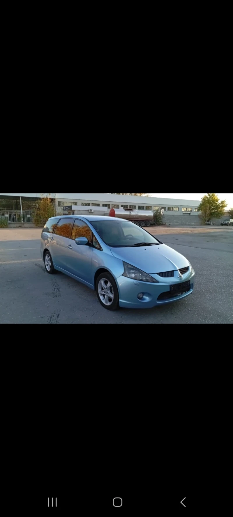 Mitsubishi Grandis Бензин, снимка 6 - Автомобили и джипове - 48311527